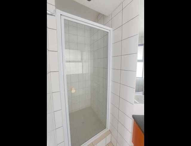 3 BEDROOM PROPERTY TO RENT IN CLAREMONT